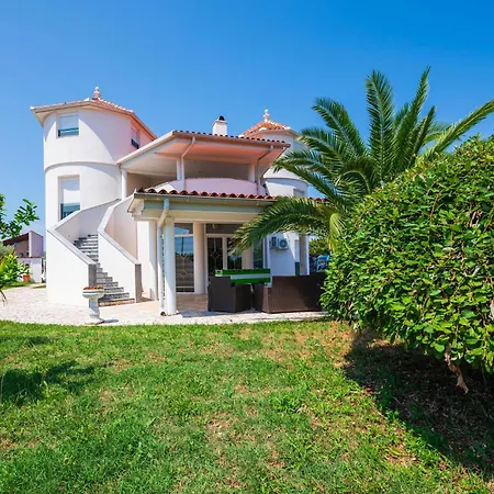 Amazing In Valtursko Polje