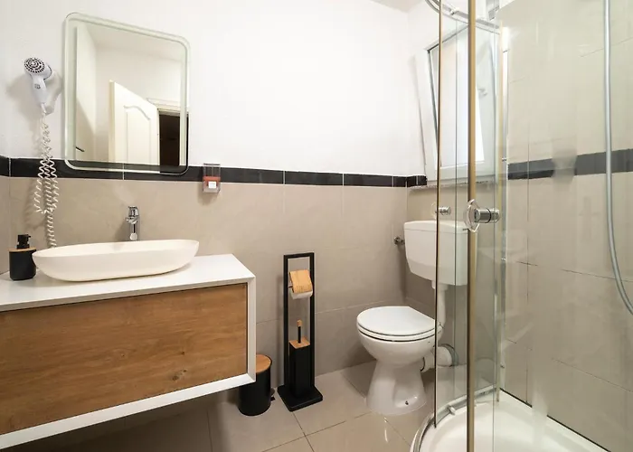 Vikendica Amazing In Valtursko Polje