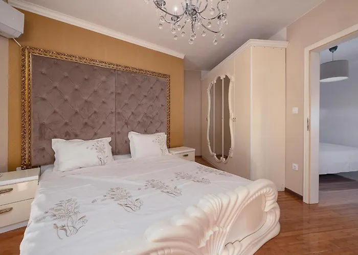 Amazing In Valtursko Polje