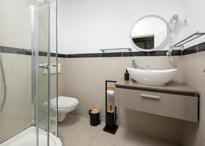 Amazing In Valtursko Polje